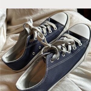 Women’s Navy and White Canvas Trainers